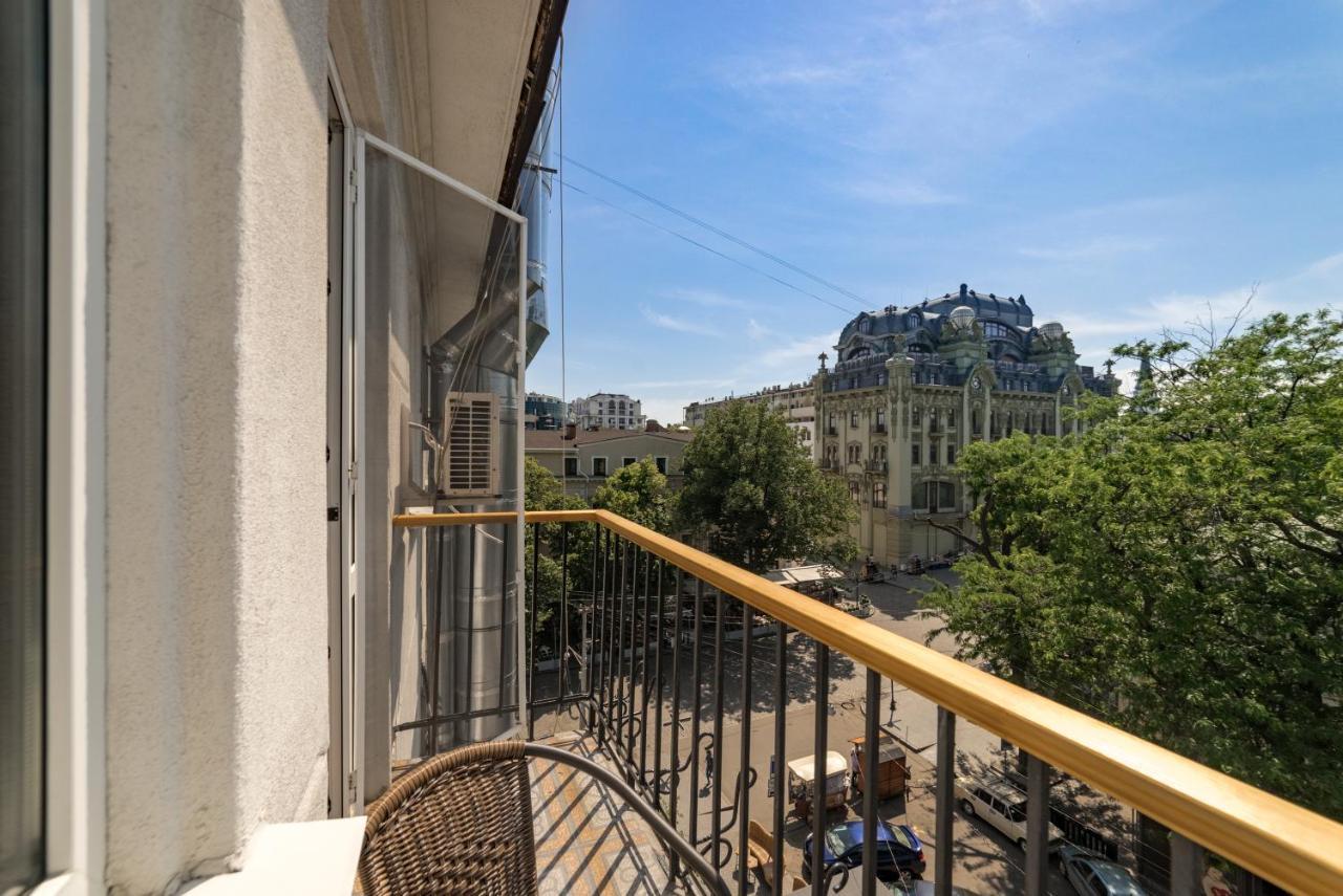 20 Deribasivska Design Apartment Odessa Esterno foto